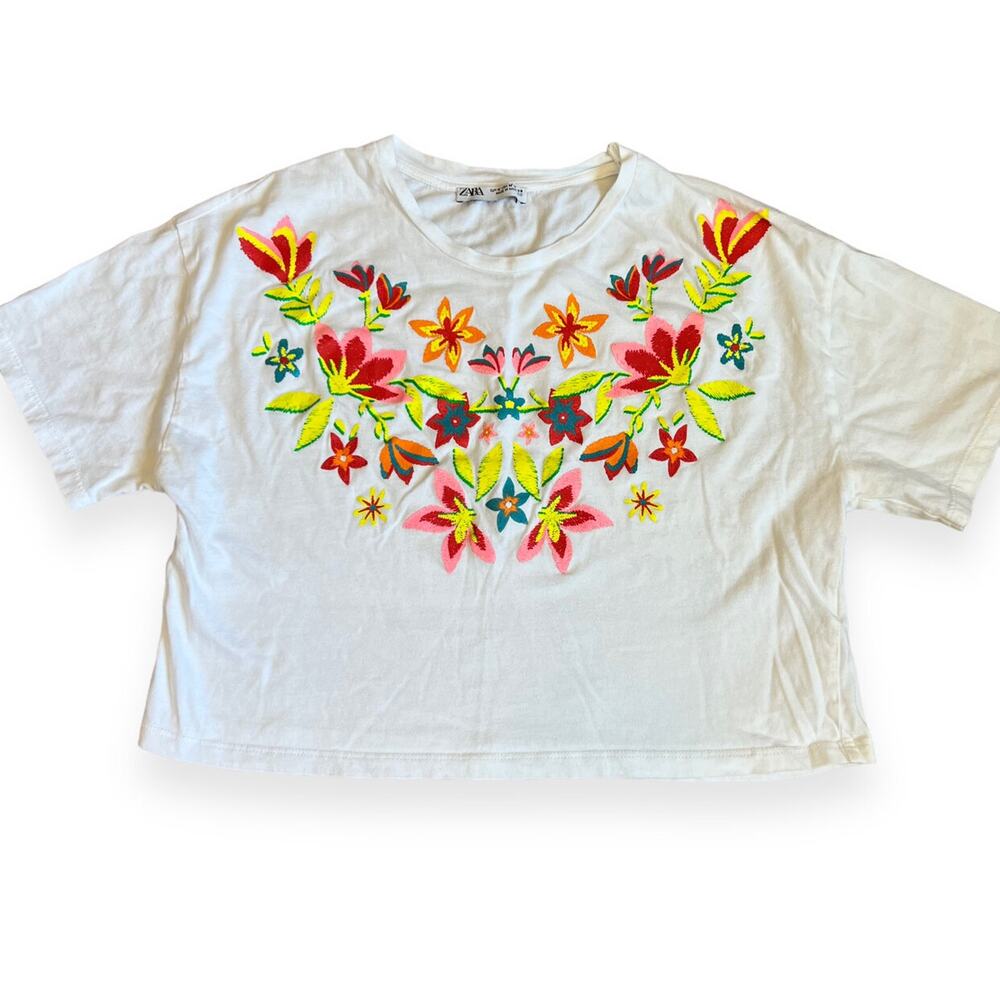 Zara White Floral Embroidered Crop Top Boho Boxy Tee Medium